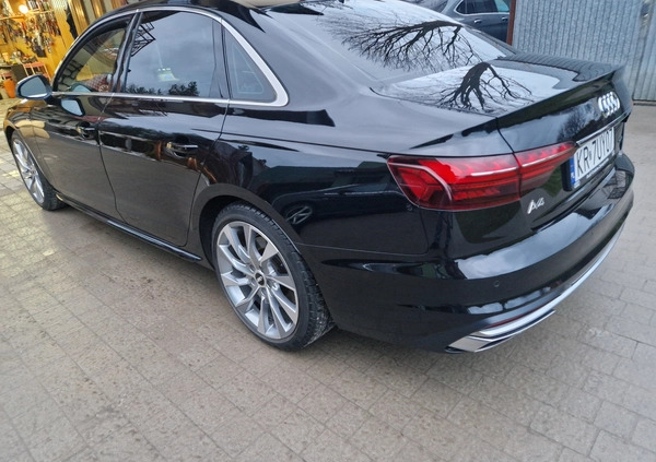 Audi A4 cena 147000 przebieg: 55000, rok produkcji 2020 z Pieniężno małe 232
